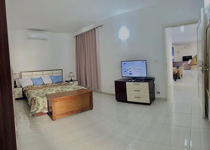 Luxor Rose Villa
