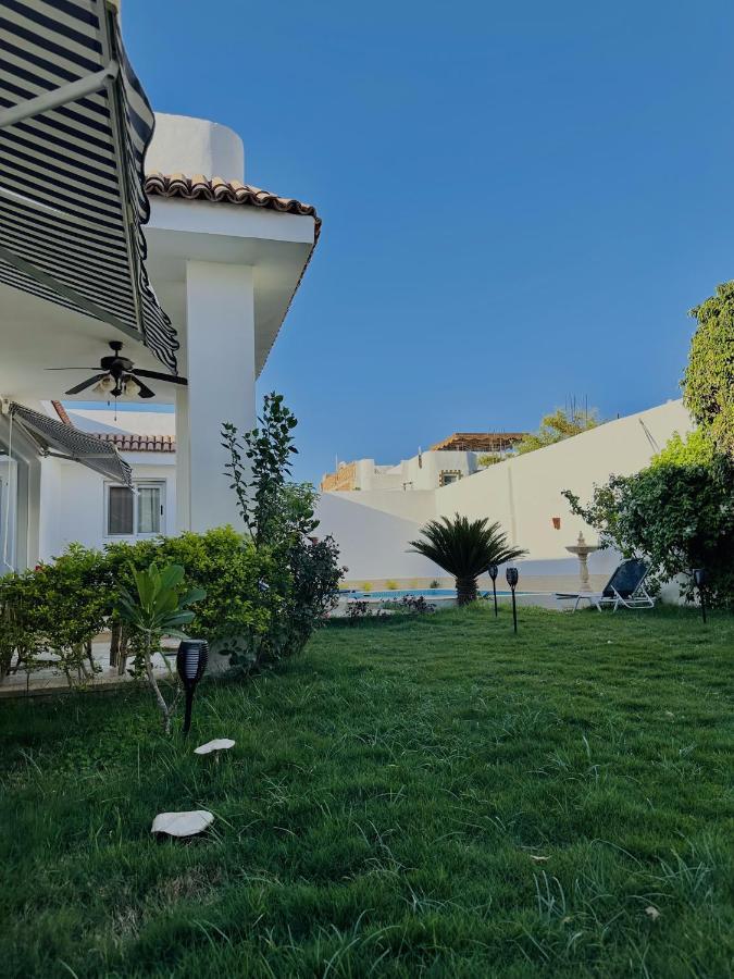 Villa Rose *