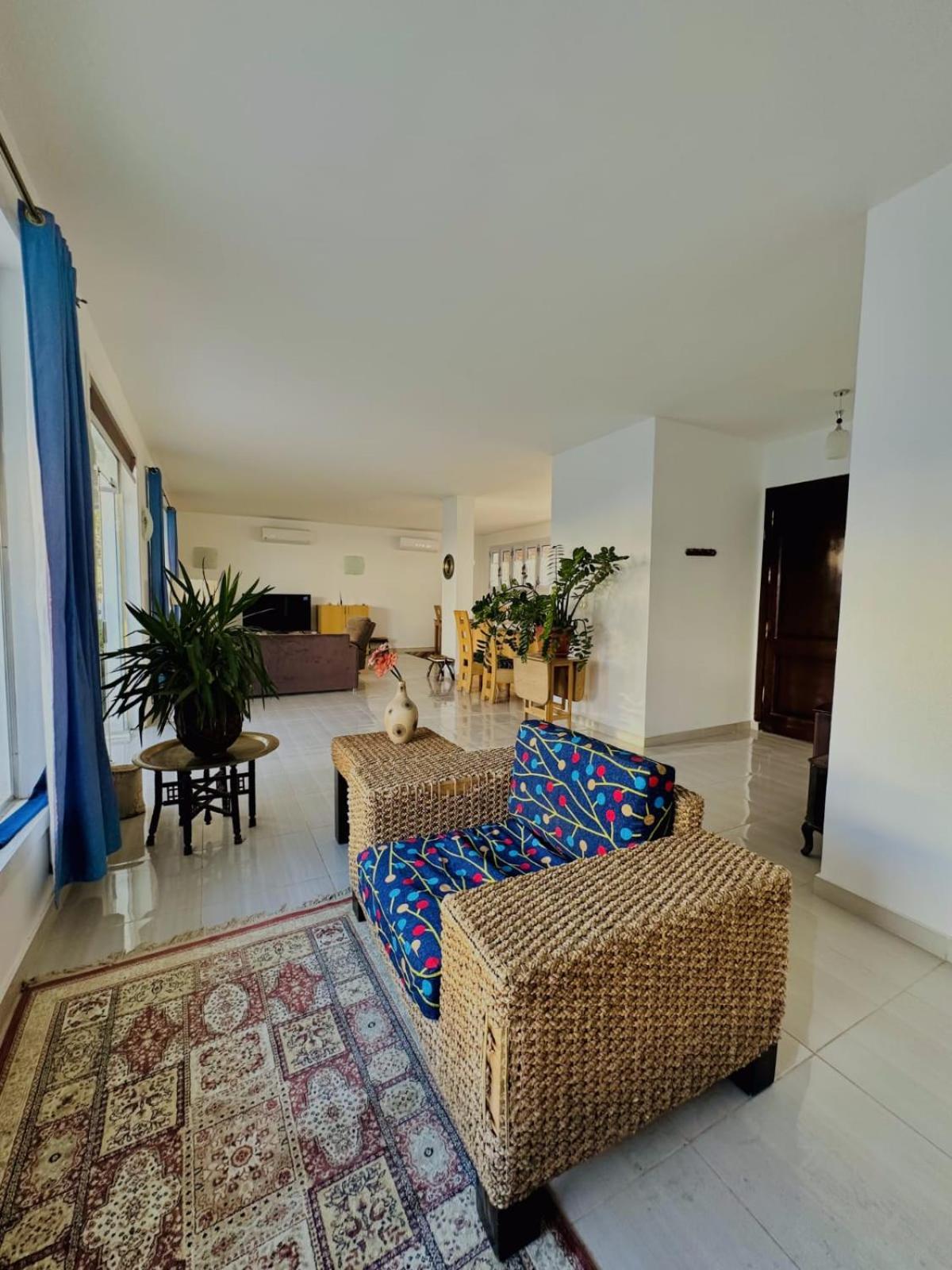 Villa Rose